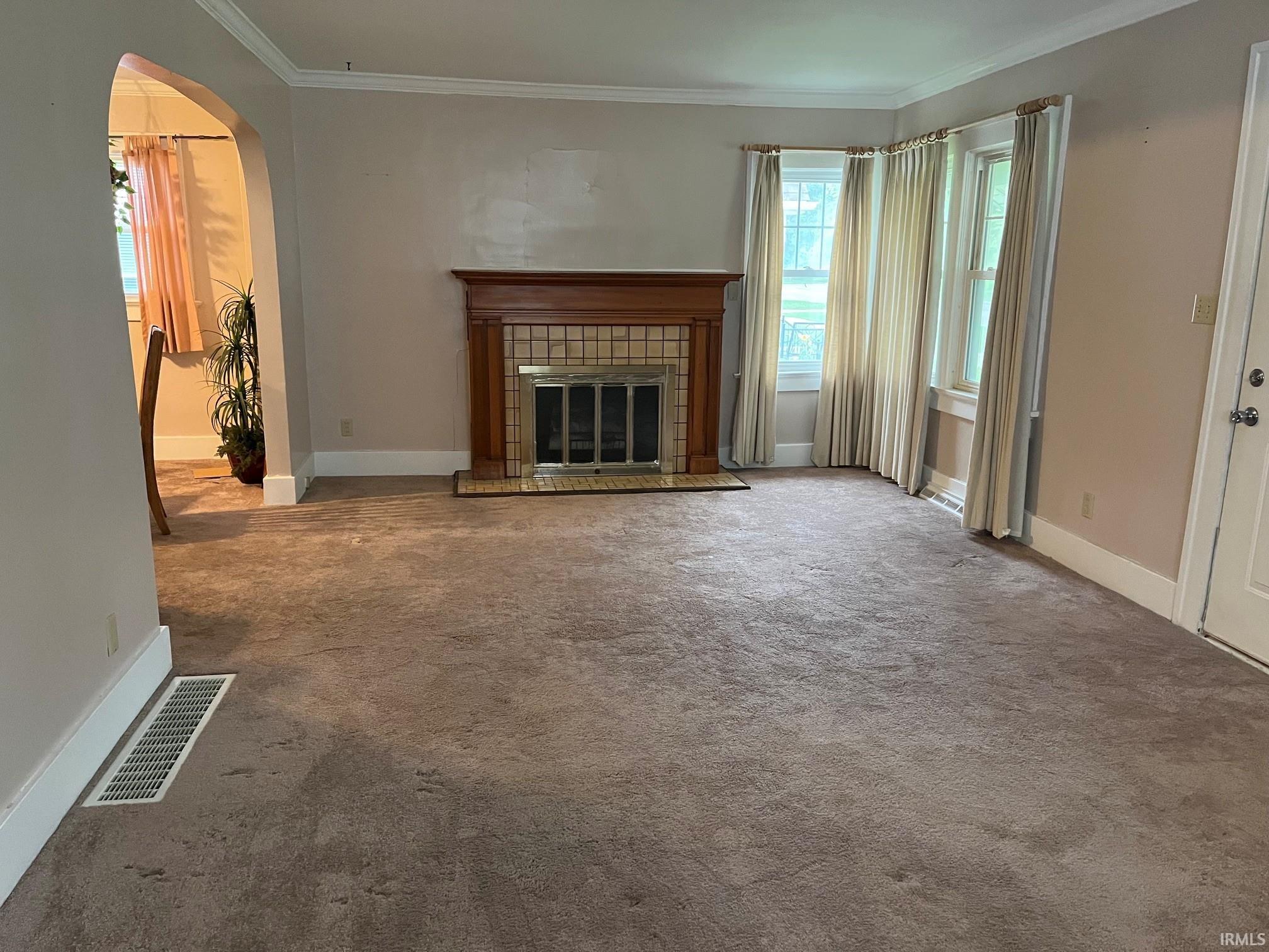 905 East Rudisill Boulevard Fort Wayne, IN 46806 - Photo 3 of 26 Gallery Image 3