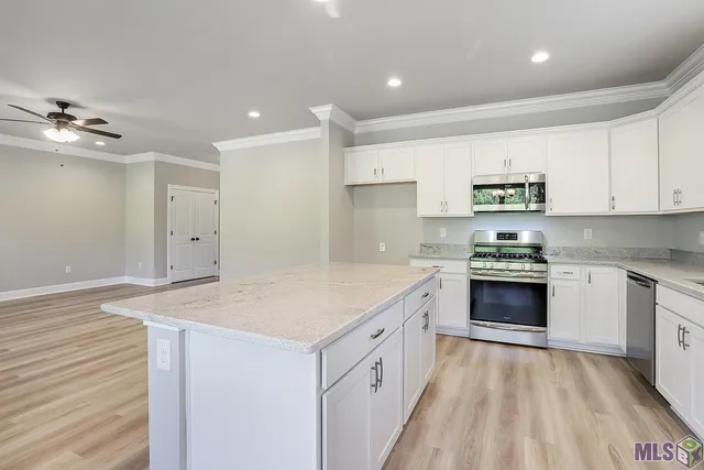 $1,900 | 23137 Antler Lake Drive, Denham Springs, LA 70726