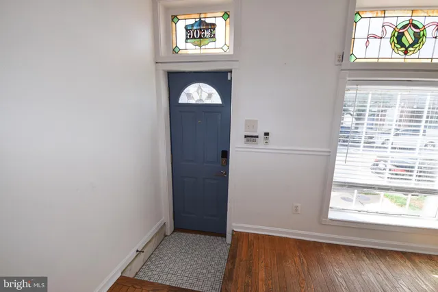 $2,300 | 3606 Hudson Street, Baltimore, MD 21224