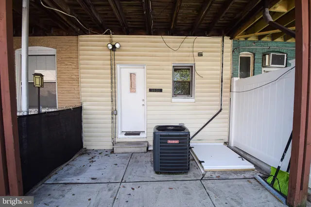 $2,300 | 3606 Hudson Street, Baltimore, MD 21224