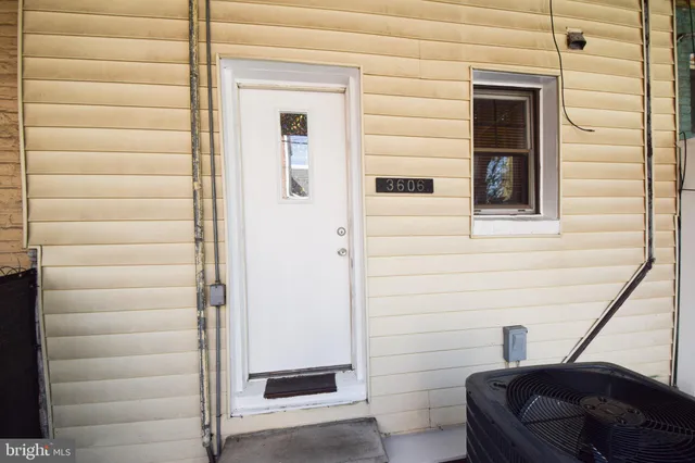 $2,300 | 3606 Hudson Street, Baltimore, MD 21224