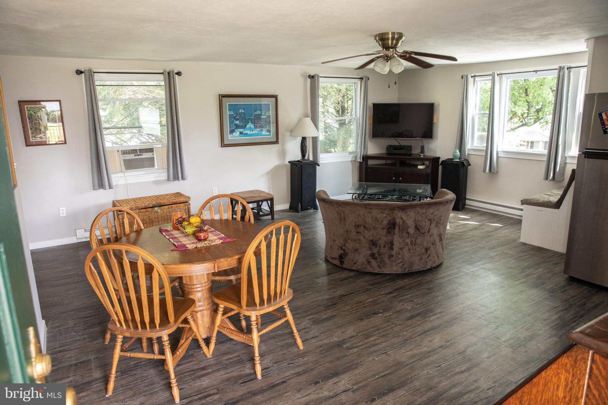 300 Funston Avenue Reading, PA 19607 - Photo 6 of 25