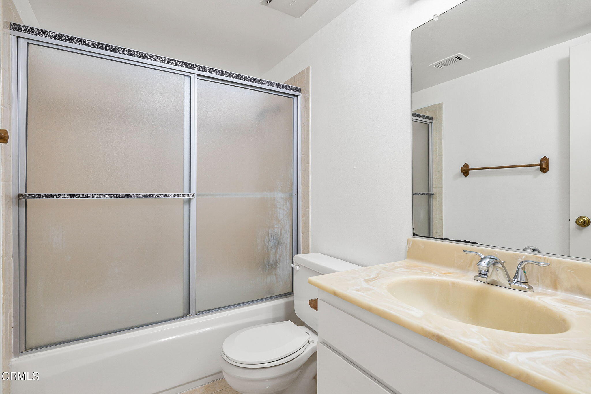1006 Amber Drive Santa Paula, CA 93060 - Photo 23 of 37 a bathroom with a sink toilet and shower
