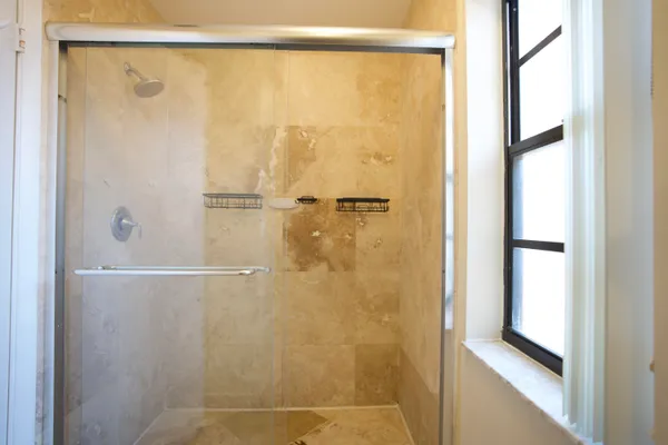 $3,000 | 8989 West Sunrise Boulevard, Plantation, FL 33322
