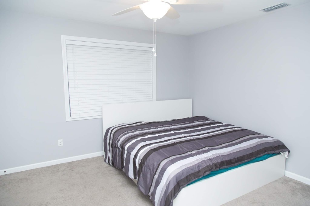 92 Manhattan Street Springfield, MA 01109 - Photo 21 of 22