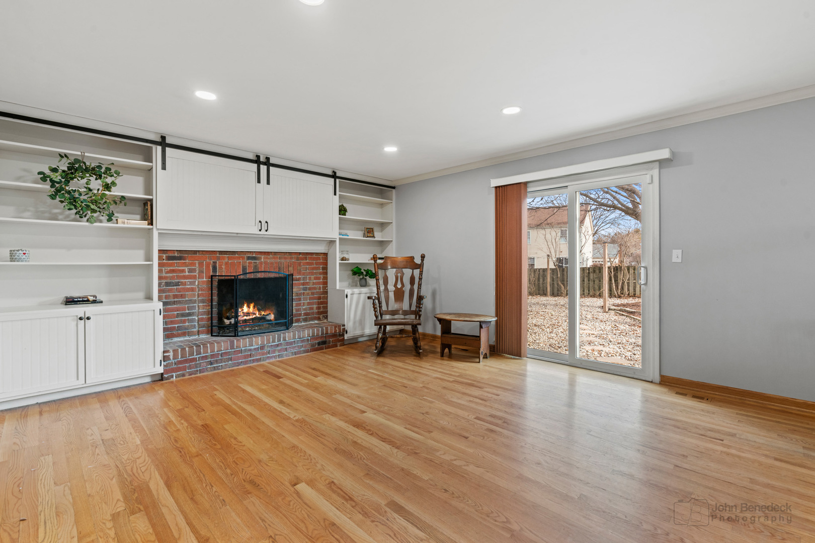 442 Hunters Way Fox River Grove, IL 60021 - Photo 11 of 36 Gallery Image 11