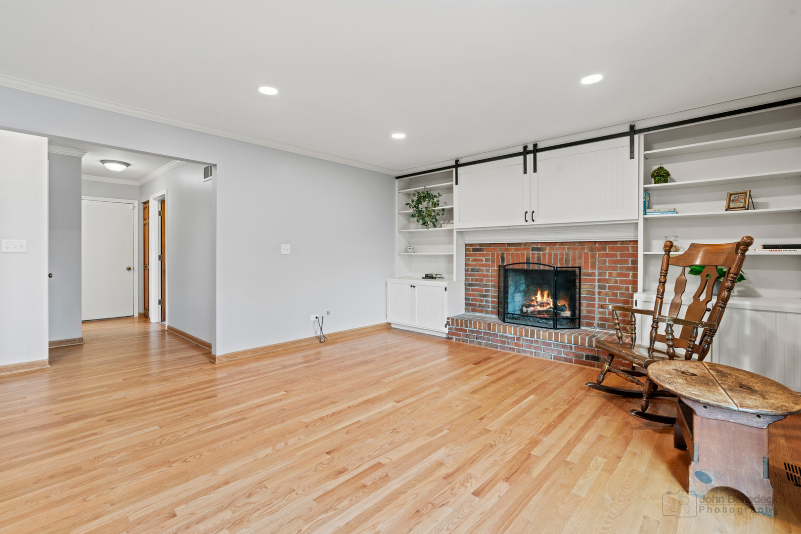 442 Hunters Way Fox River Grove, IL 60021 - Photo 12 of 36 Gallery Image 12