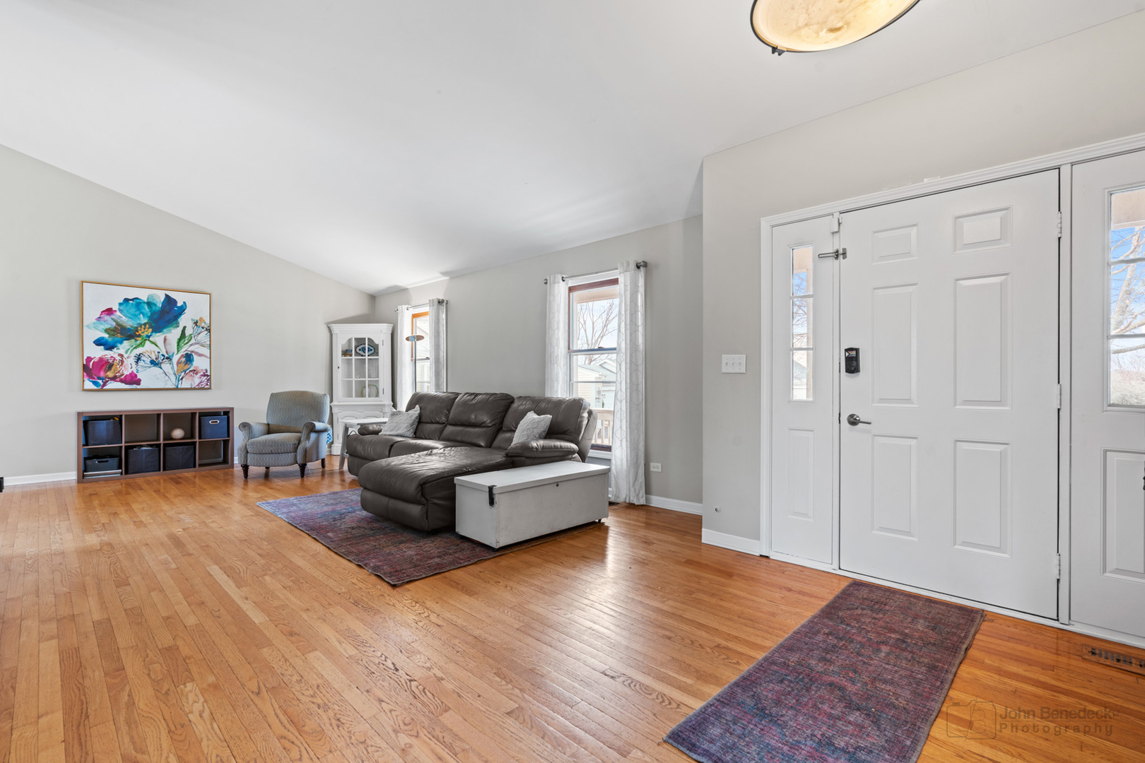 442 Hunters Way Fox River Grove, IL 60021 - Photo 3 of 36 Gallery Image 3