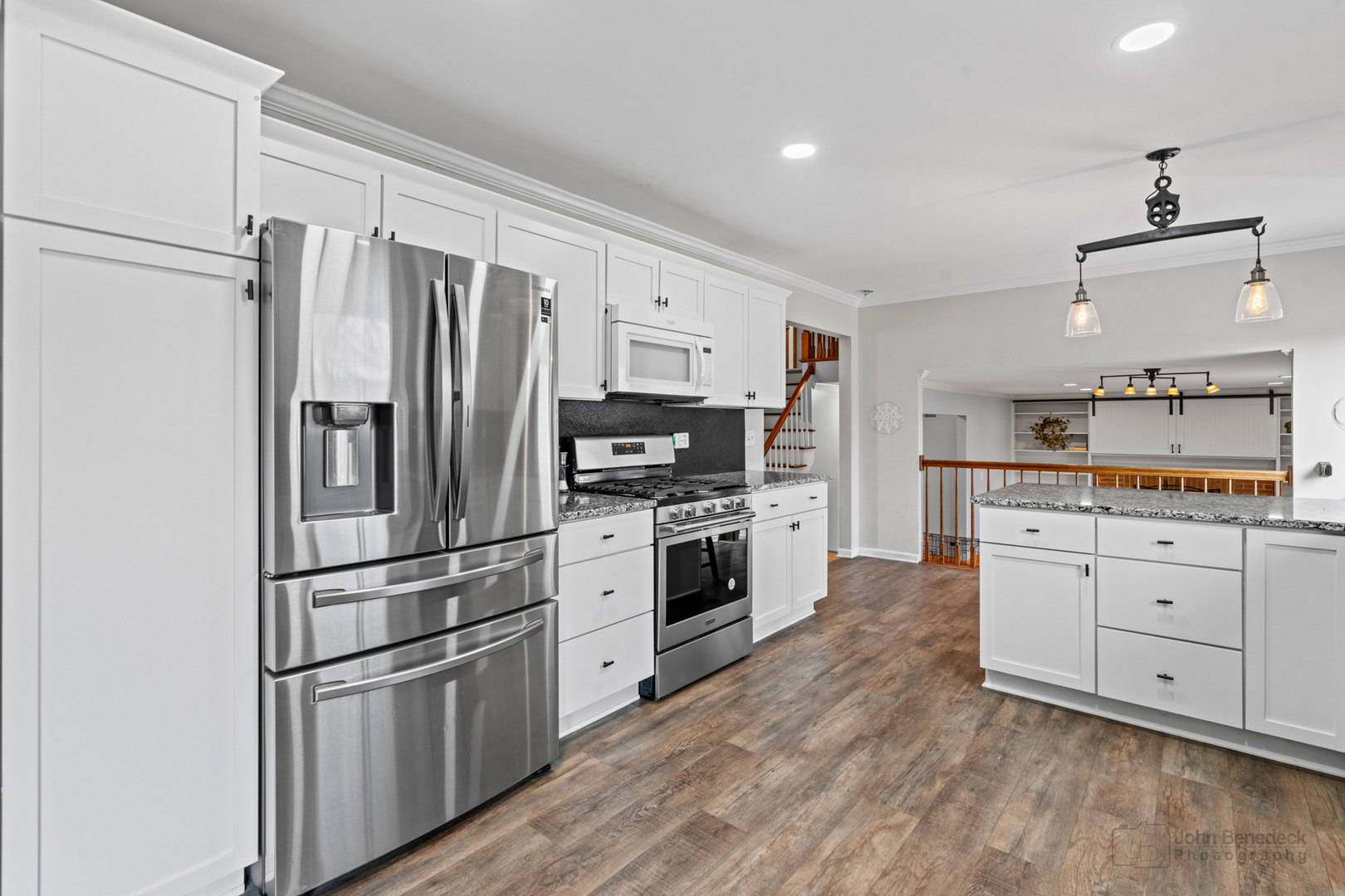 442 Hunters Way Fox River Grove, IL 60021 - Photo 8 of 36 Gallery Image 8