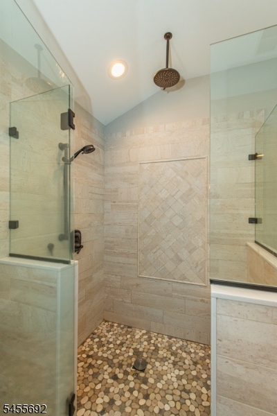 18 Stoneybrook Road Long Valley, NJ 07853 - Photo 32 of 50 Gallery Image 32