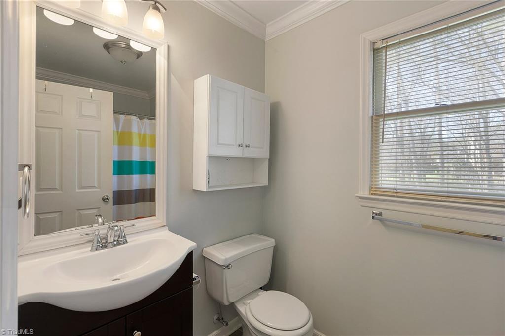 4003 Loch Mere Road High Point, NC 27265 - Photo 20 of 24 Gallery Image 20