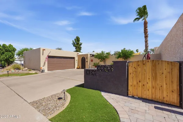 $700,000 | 2107 East Alameda Drive, Tempe, AZ 85282