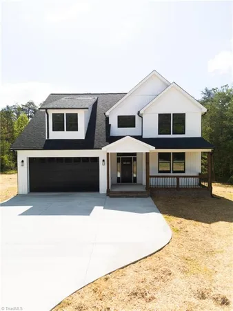 $599,000 | 482 Carson Road, Pilot Mountain, NC 27041