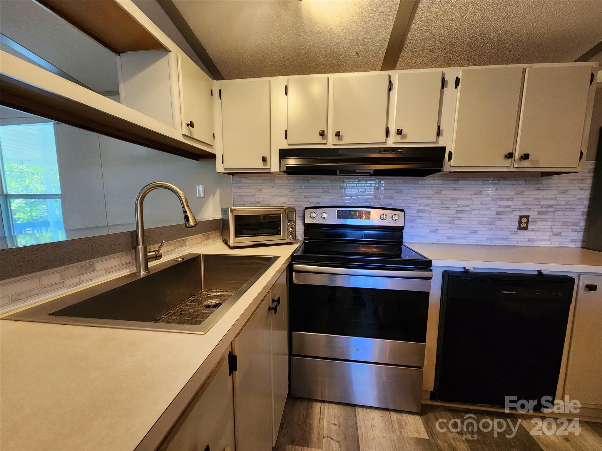 6 Delta Loop Asheville, NC 28806 - Photo 7 of 46