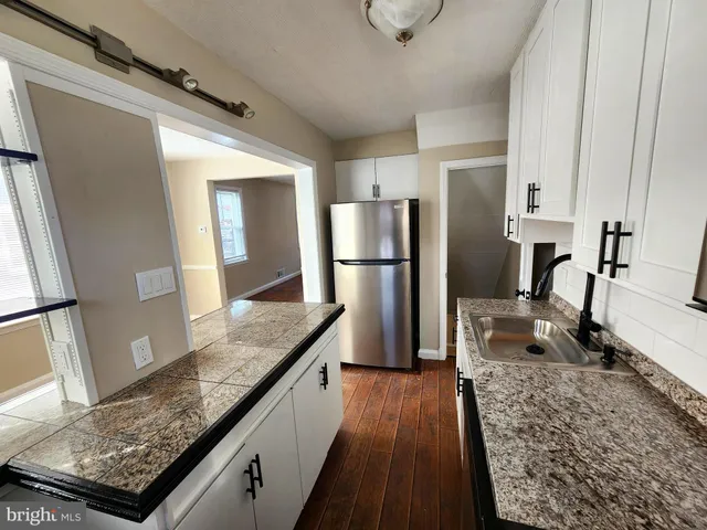 $2,300 | 1925 Ewald Avenue, Baltimore, MD 21222