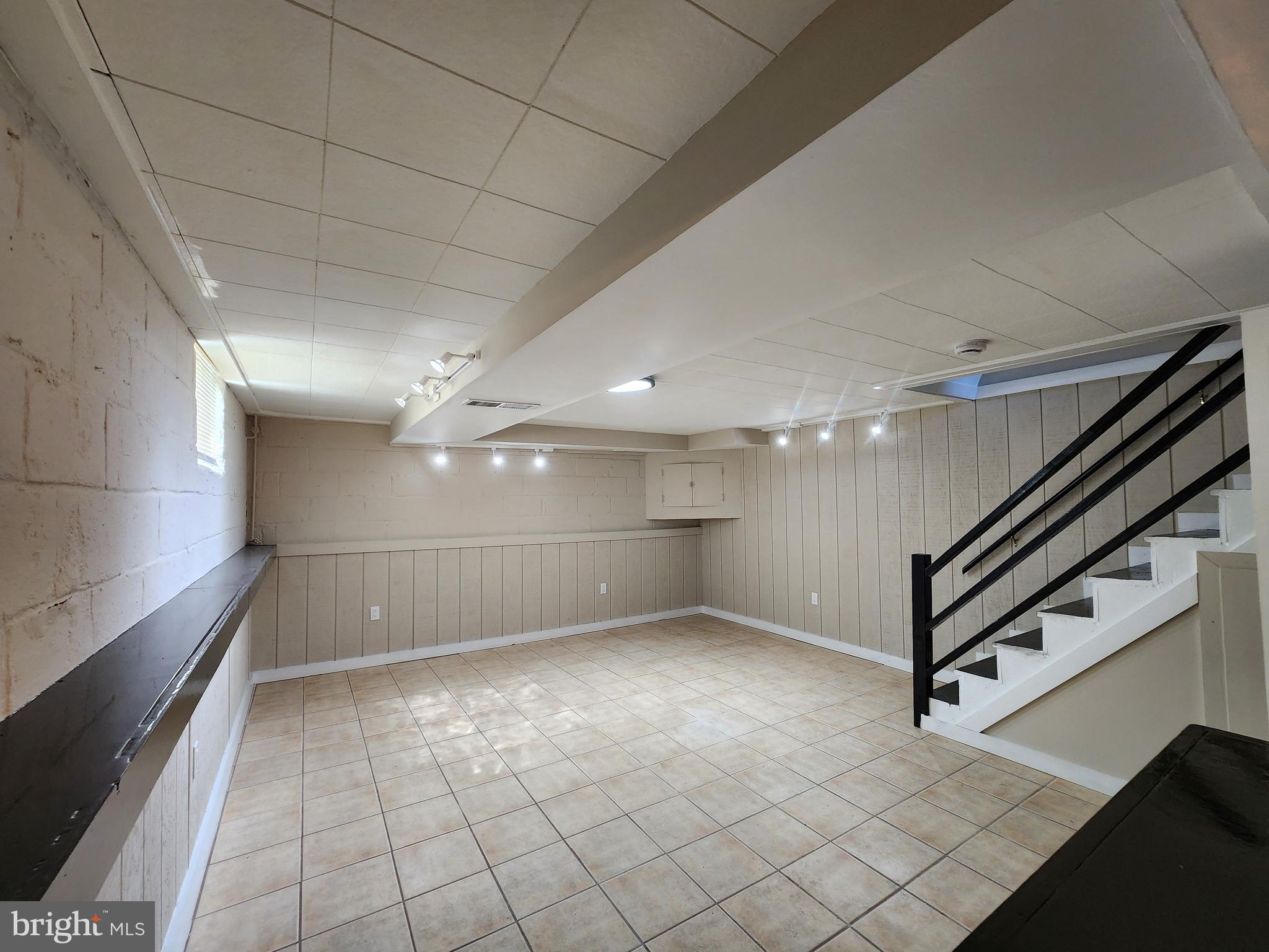 1925 Ewald Avenue Baltimore, MD 21222 - Photo 23 of 29 a view of an empty room