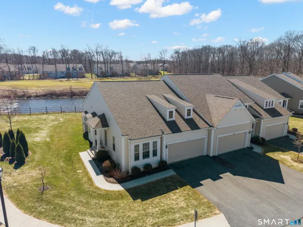 $629,900 | 731 Championship Drive, Unit 731, Oxford, CT 06478