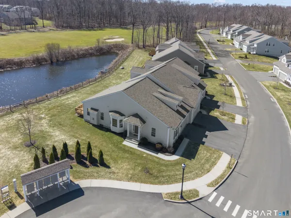 $629,900 | 731 Championship Drive, Unit 731, Oxford, CT 06478