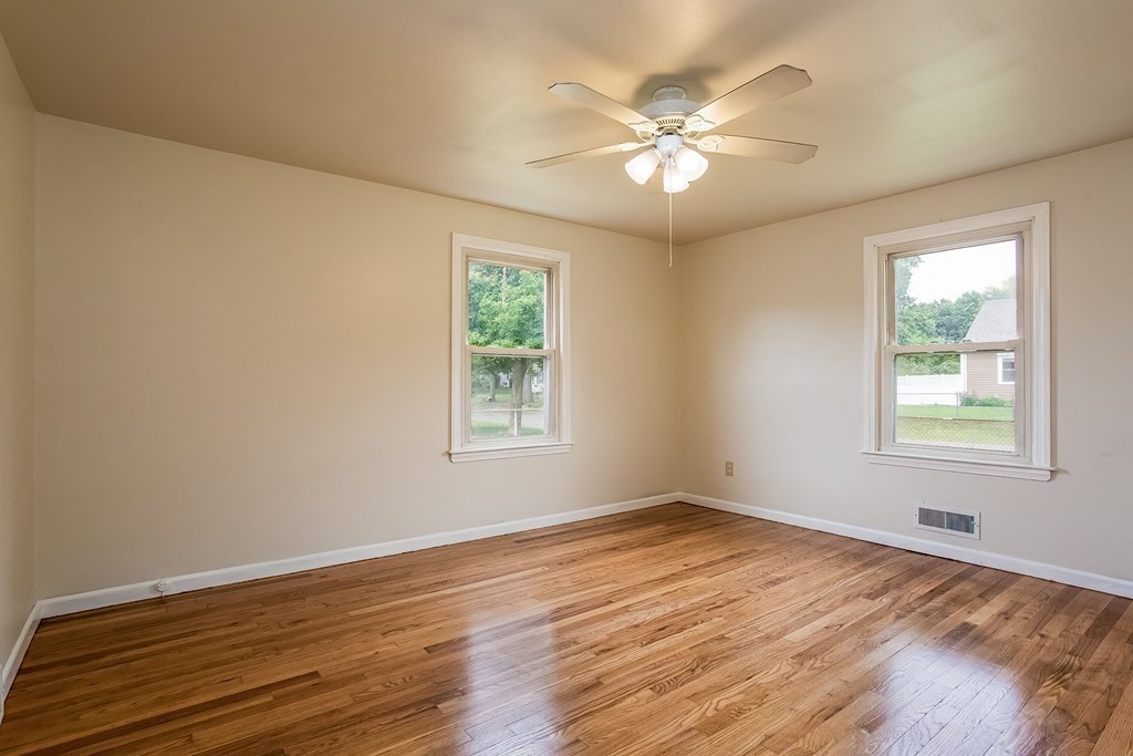 8 Bonneta Circle Chicopee, MA 01020 - Photo 12 of 22