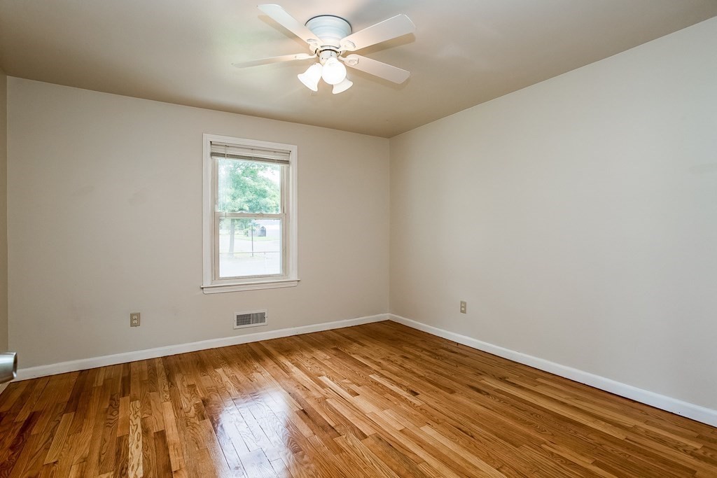 8 Bonneta Circle Chicopee, MA 01020 - Photo 10 of 22