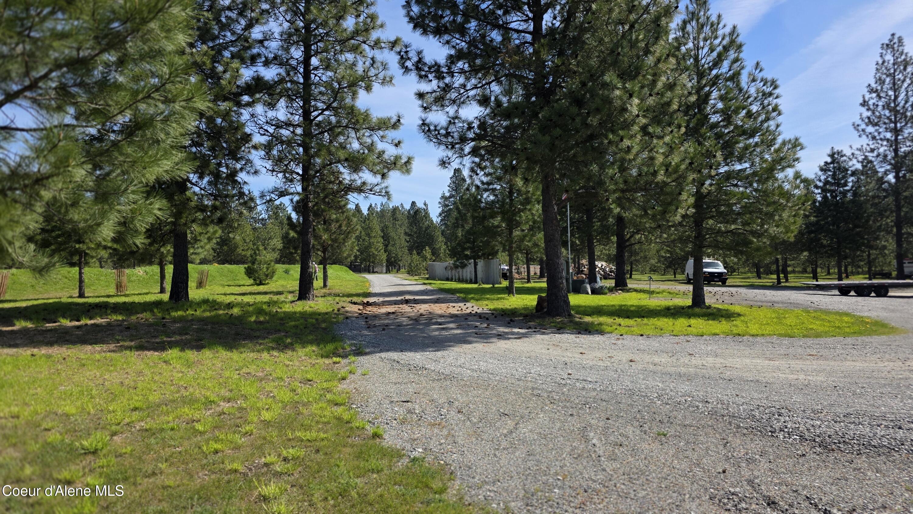 8702 East Scout Trail Road Athol, ID 83801 - Photo 18 of 43 Driveway