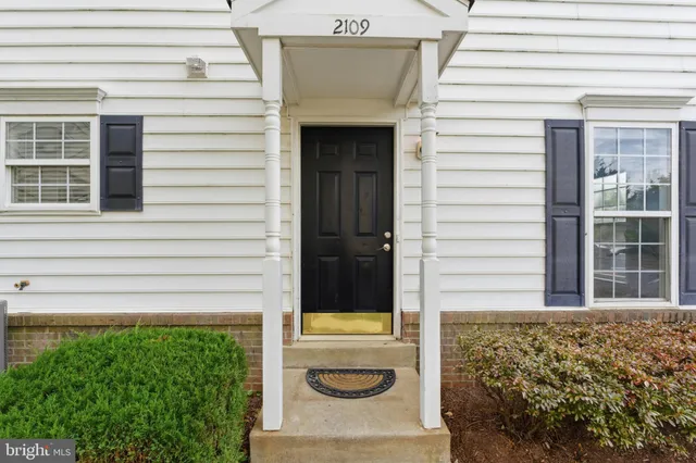 a view of entrance door of the house