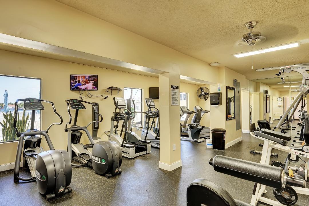 3555 Commodore Circle Delray Beach, FL 33483 - Photo 25 of 31 thumbnail (18)