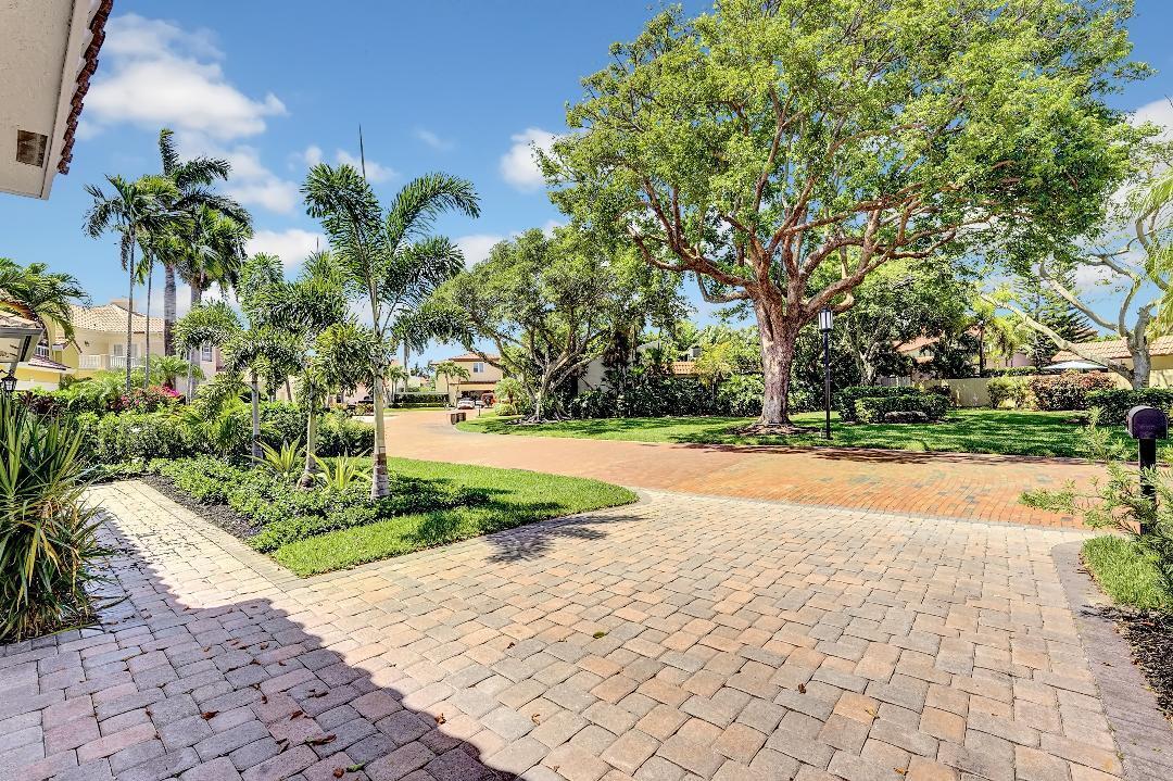 3555 Commodore Circle Delray Beach, FL 33483 - Photo 5 of 31 thumbnail (13)