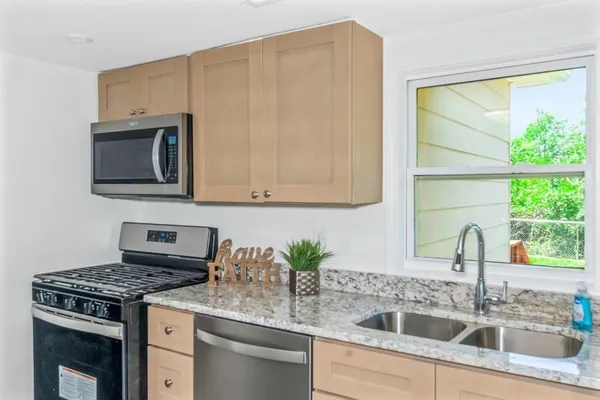 $1,650 | 204 Mill Street, Barnesville, GA 30204