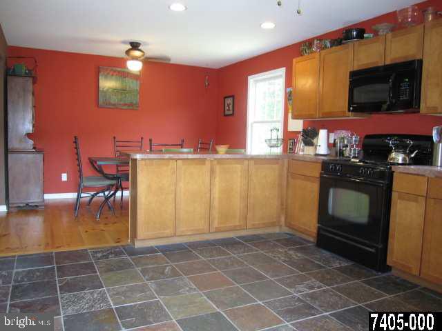 131 Torbert Road Fawn Grove, PA 17321 - Photo 8 of 25 Gallery Image 8