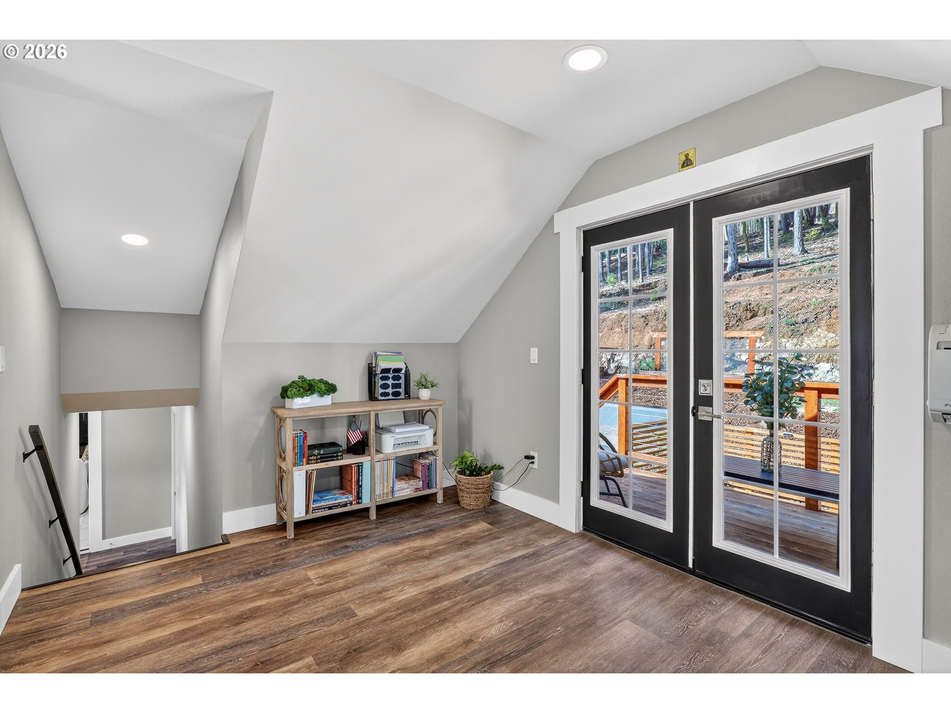 322 Round Prairie Road Wilderville, OR 97543 - Photo 23 of 43 Accessory Dwelling Unit