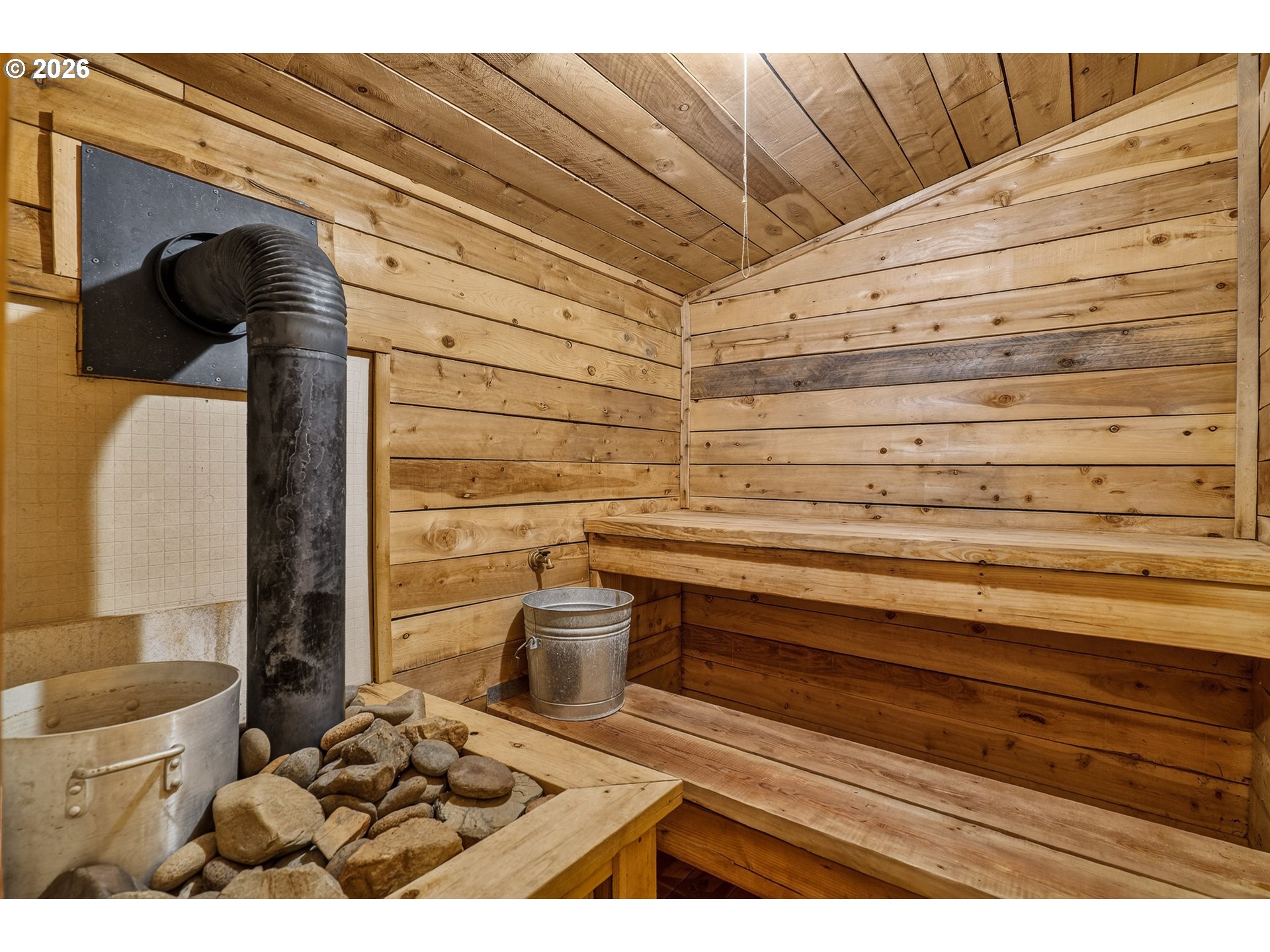 322 Round Prairie Road Wilderville, OR 97543 - Photo 38 of 43 Sauna