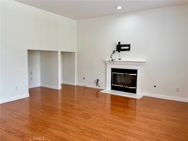 $4,500 | 8411 Sparton Avenue, Panorama City, CA 91402