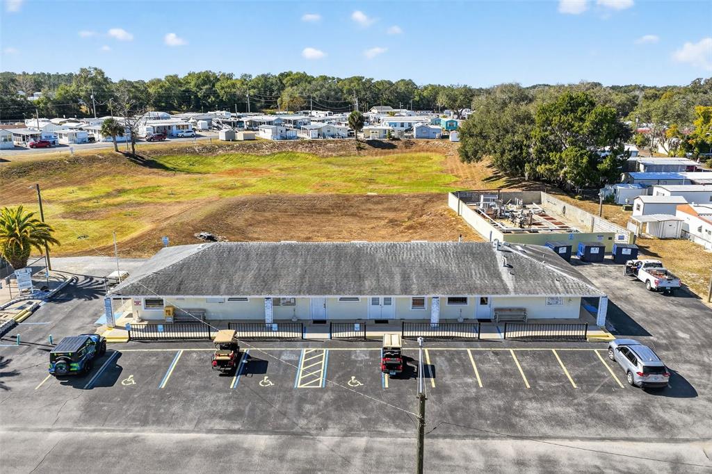 38237 Oriole Way Leesburg, FL 34788 - Photo 22 of 25 a view of a swimming pool