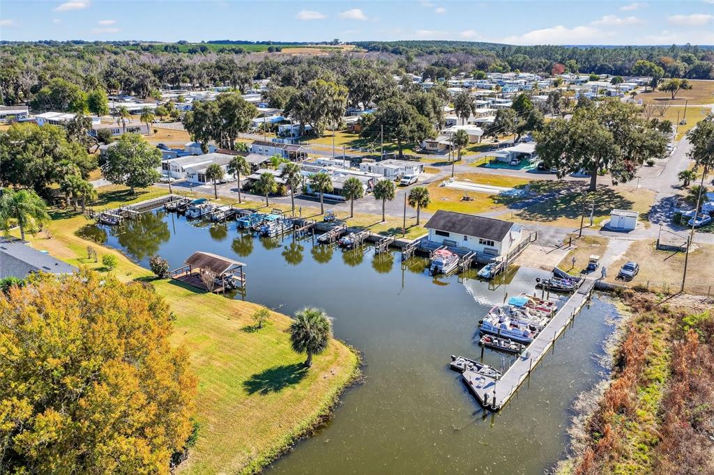 38237 Oriole Way Leesburg, FL 34788 - Photo 24 of 25 a view of a city