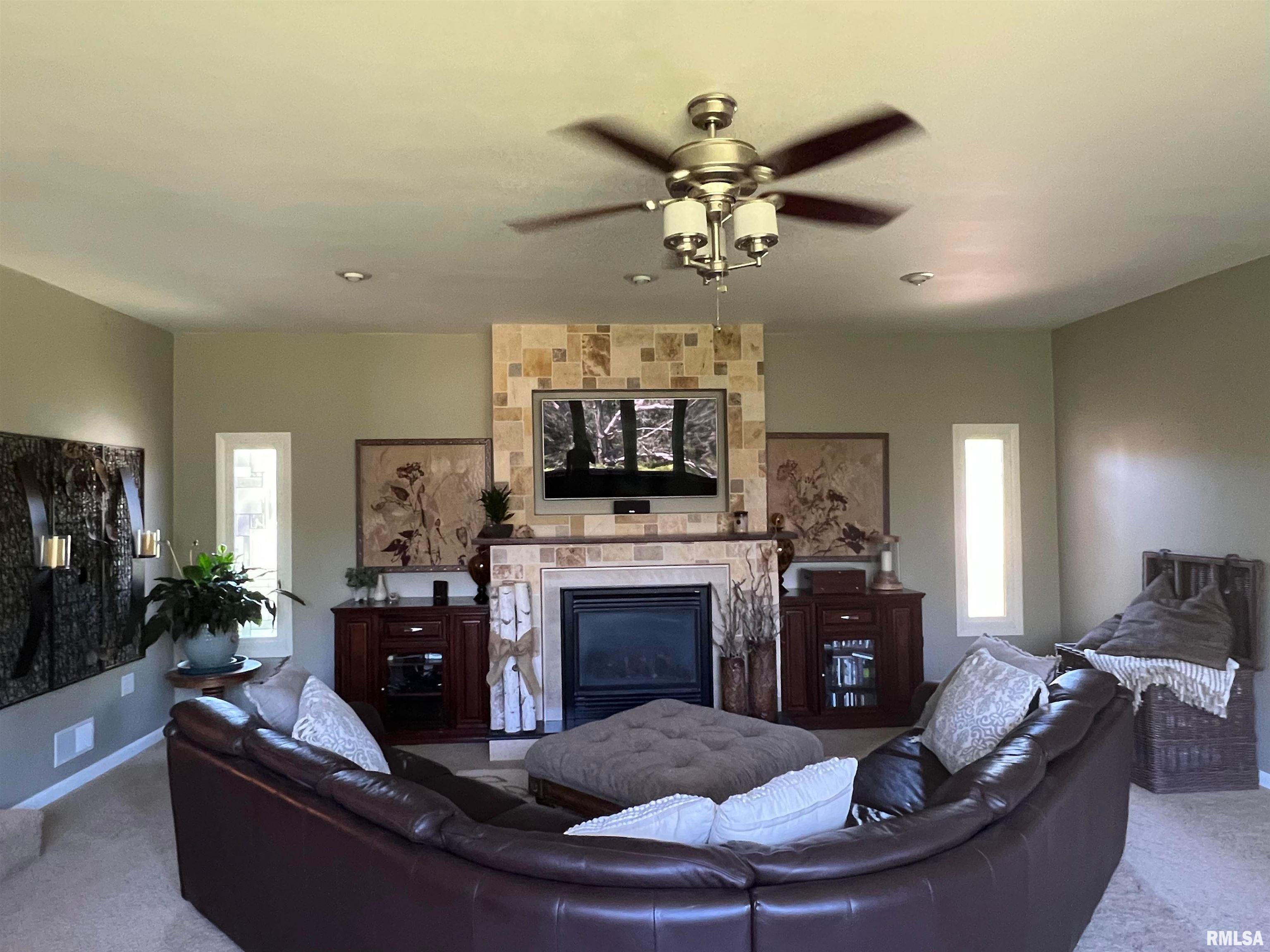 9223 140th Street West Taylor Ridge, IL 61284 - Photo 4 of 27