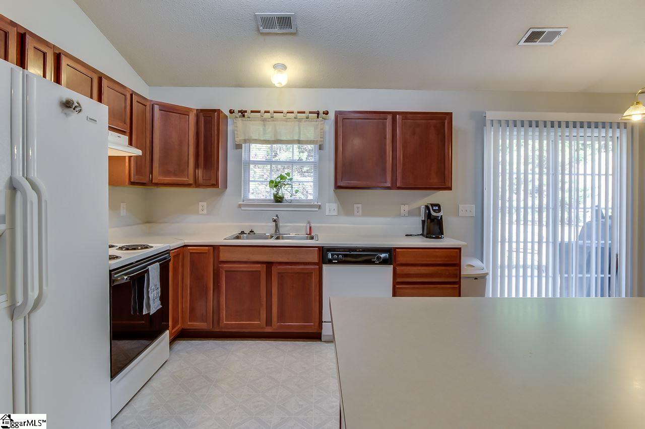 449 Pleasant Green Drive Inman, SC 29349 - Photo 12 of 26