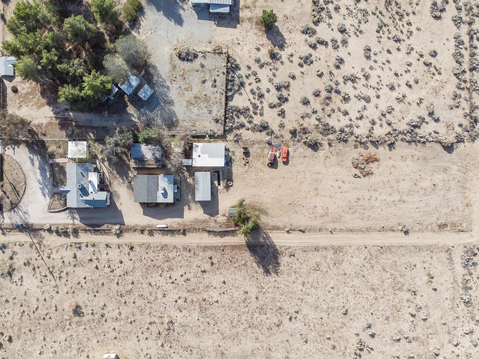 21265 Fort Tejon Road Llano, CA 93544 - Photo 35 of 47 DJI_0942_MLS