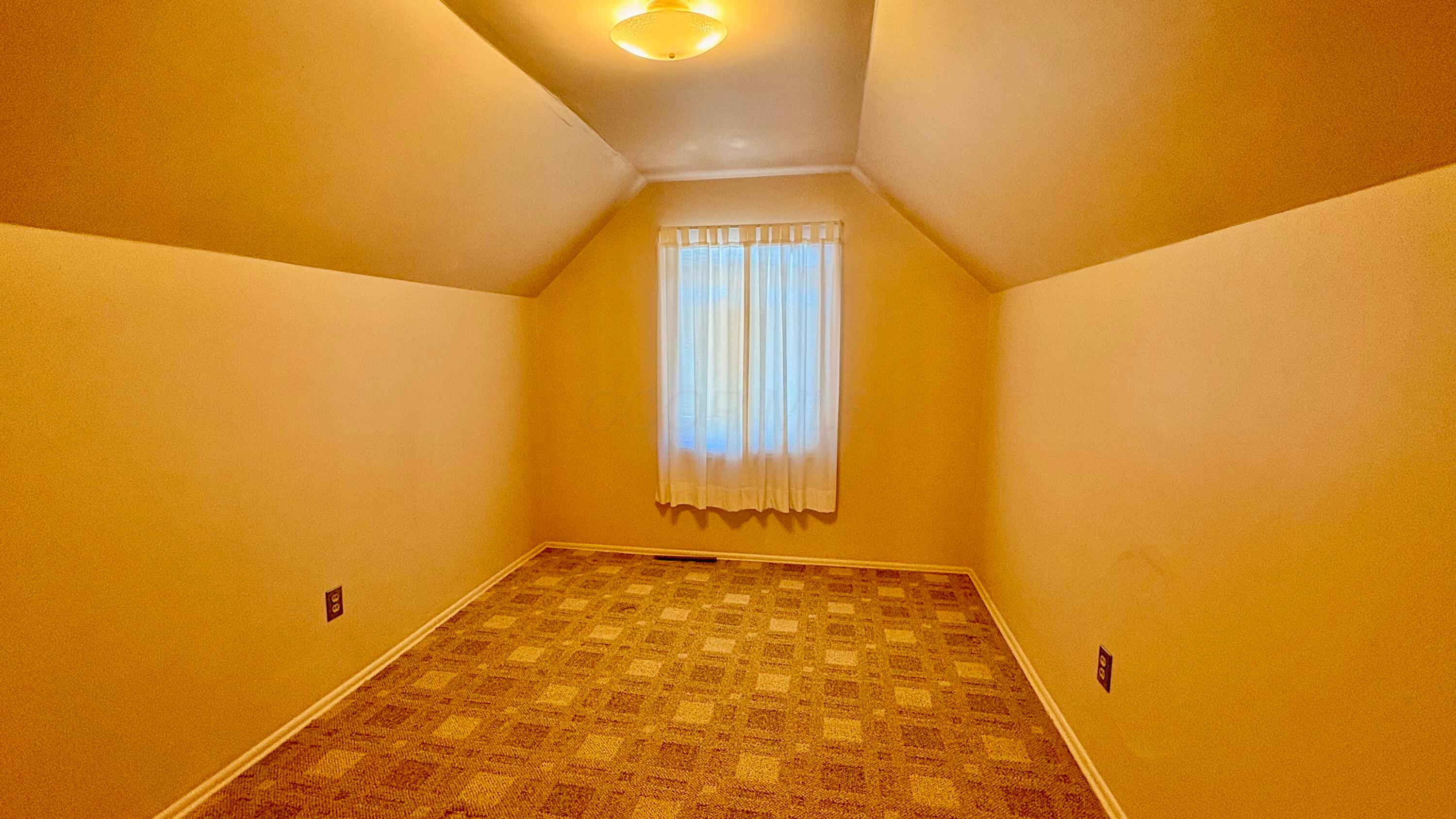 3321 Eakin Road Columbus, OH 43204 - Photo 13 of 21