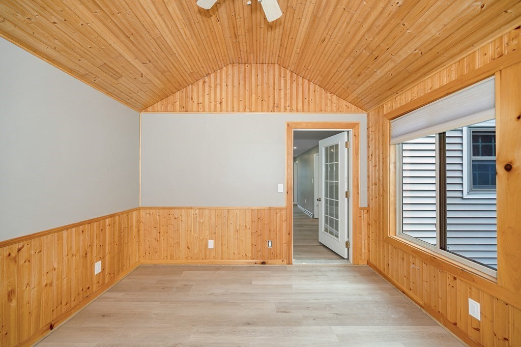 63 Cranberry Road Dracut, MA 01826 - Photo 14 of 37 Gallery Image 14