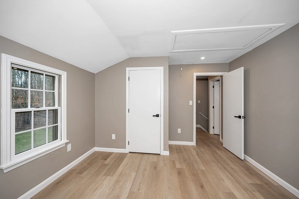 63 Cranberry Road Dracut, MA 01826 - Photo 20 of 37 Gallery Image 20