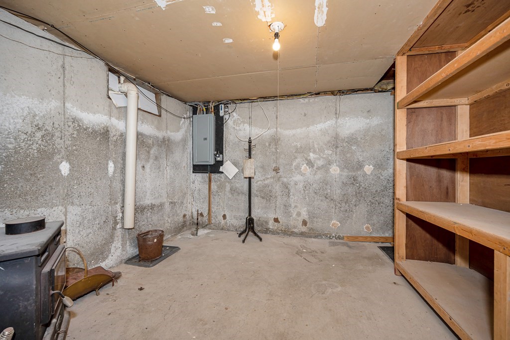 63 Cranberry Road Dracut, MA 01826 - Photo 29 of 37 Gallery Image 29