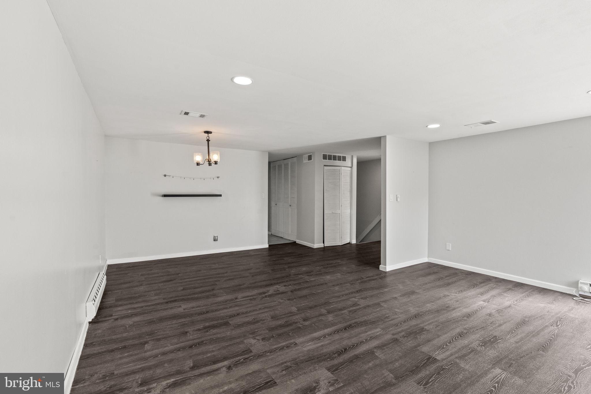 504 Bromley Estate Pine Hill, NJ 08021 - Photo 4 of 20