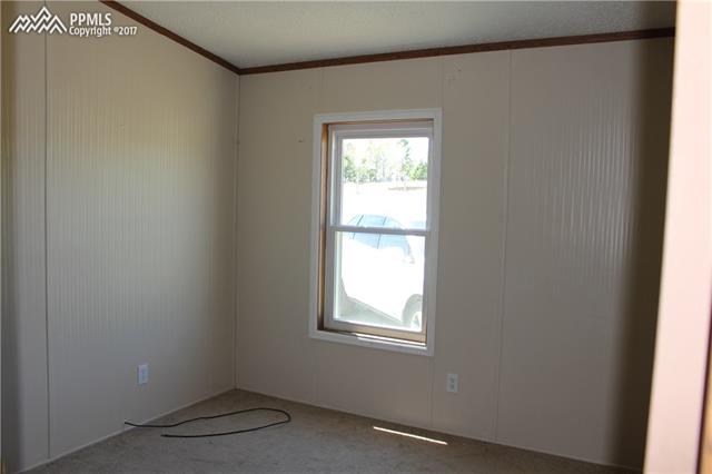 1225 Houseman Road Colorado Springs, CO 80930 - Photo 17 of 24 Gallery Image 17