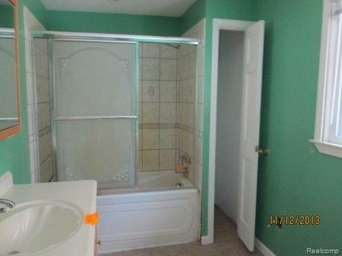 6998 Cranberry Lake Road Clarkston, MI 48348 - Photo 6 of 16 IMG_1212.jpg