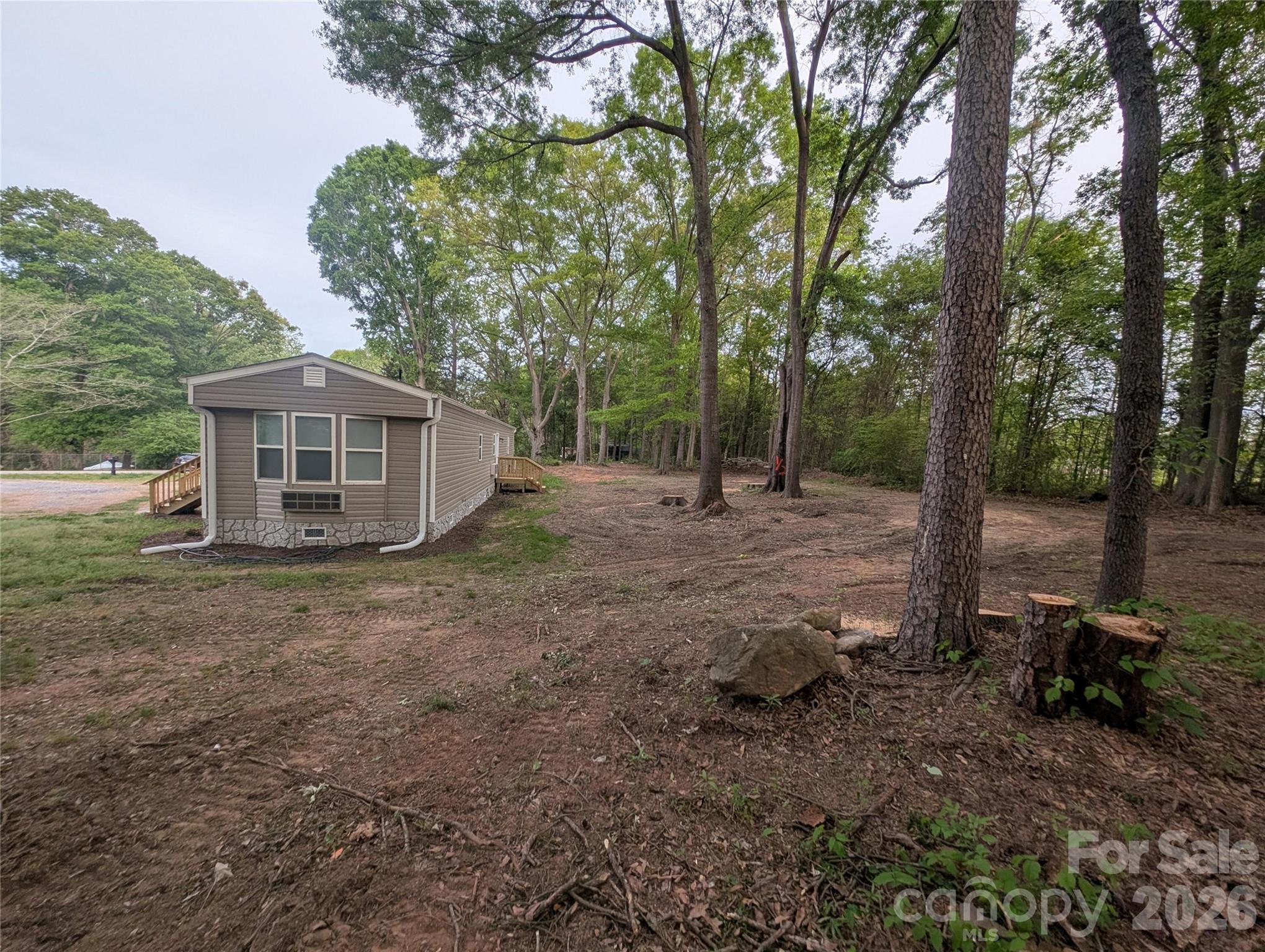 1220 Woodridge Road Clover, SC 29710 - Photo 4 of 20