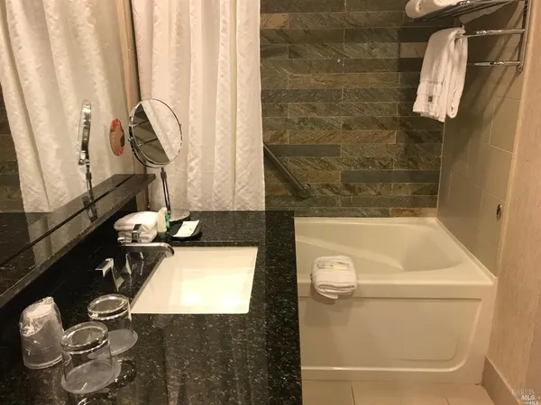 $449,000 | 1314 McKinstry Street, Unit 2008, Napa, CA 94559