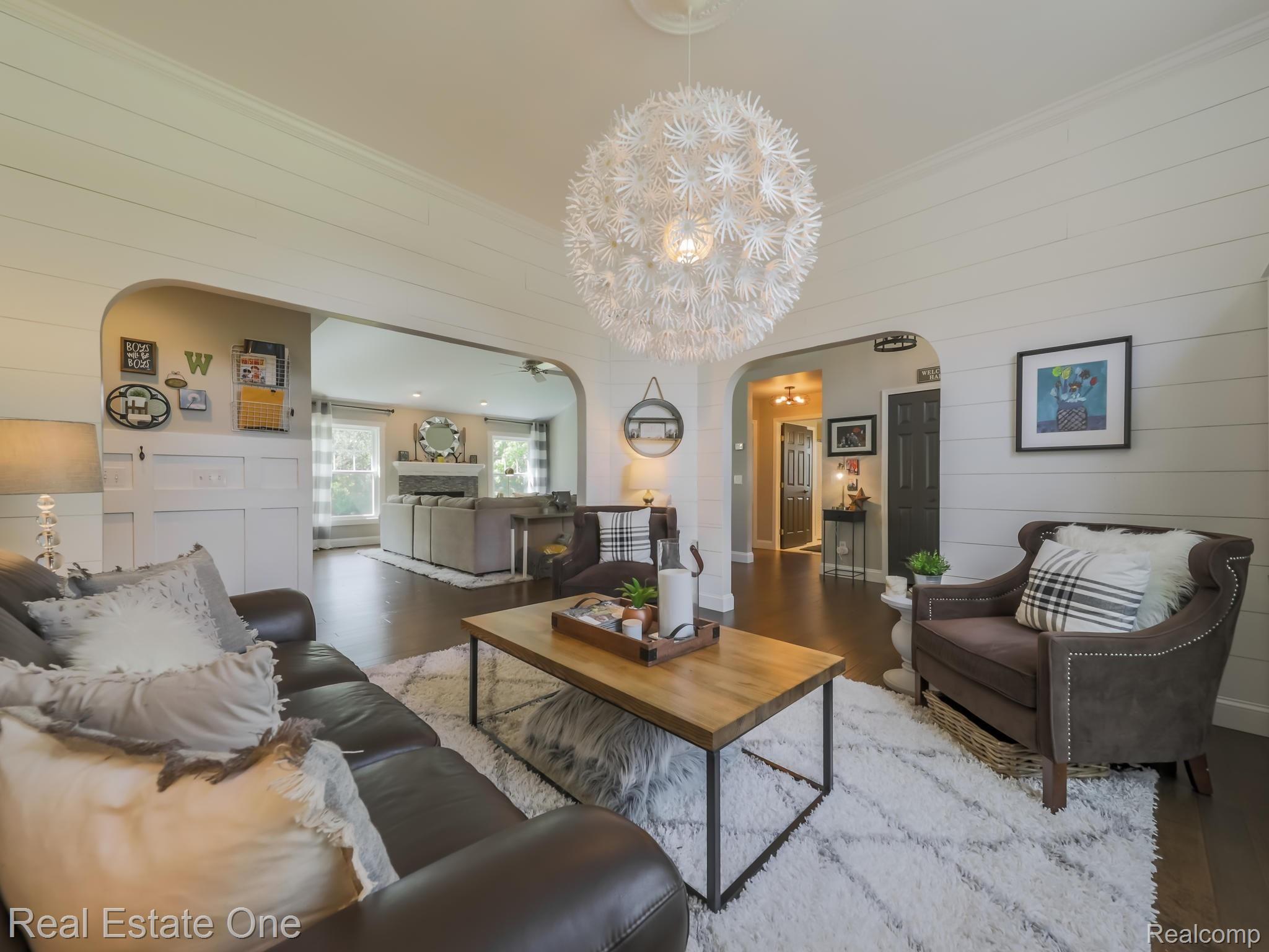 1587 West View Trail Howell, MI 48843 - Photo 8 of 53 8-WViewTrl.jpg