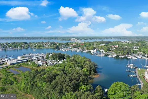 $670,000 | 13908 Victory Lane, Solomons, MD 20688