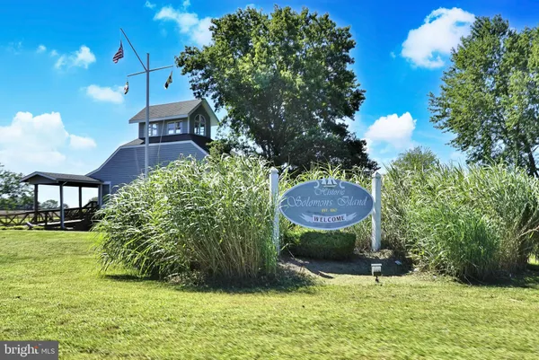 $670,000 | 13908 Victory Lane, Solomons, MD 20688